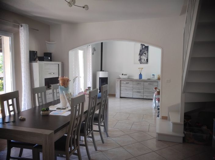 Image No.9-4 Bed House for sale