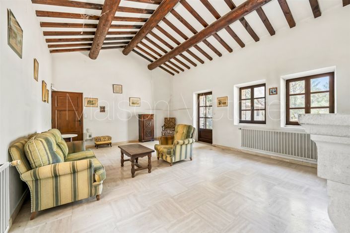 Image No.17-3 Bed House for sale