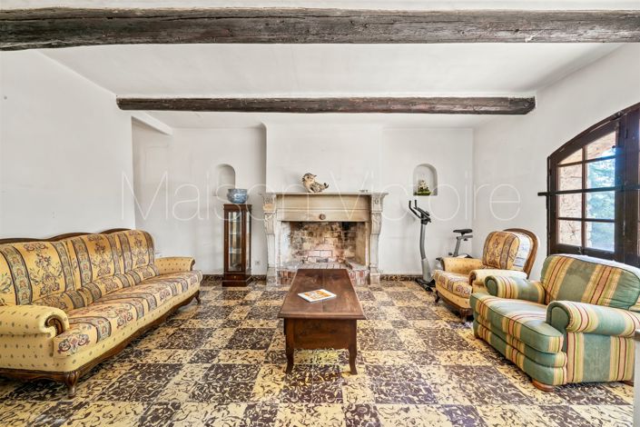 Image No.21-3 Bed House for sale
