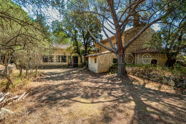 Image No.8-3 Bed House for sale