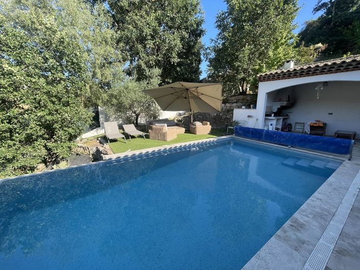 Image No.2-5 Bed House for sale