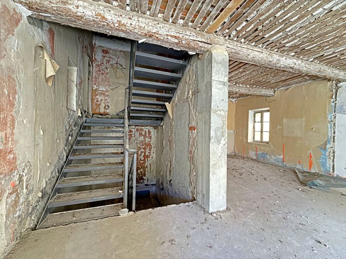 Image No.6-House for sale