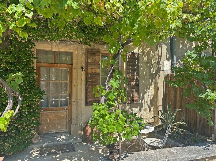 Image No.8-2 Bed House for sale