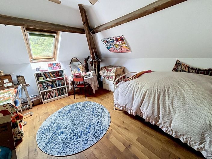 Image No.14-3 Bed House for sale
