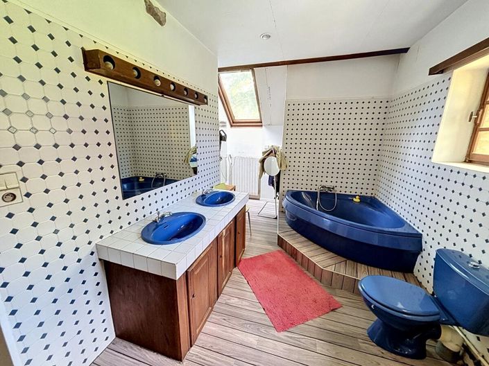 Image No.16-3 Bed House for sale