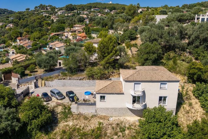 Image No.13-3 Bed House for sale
