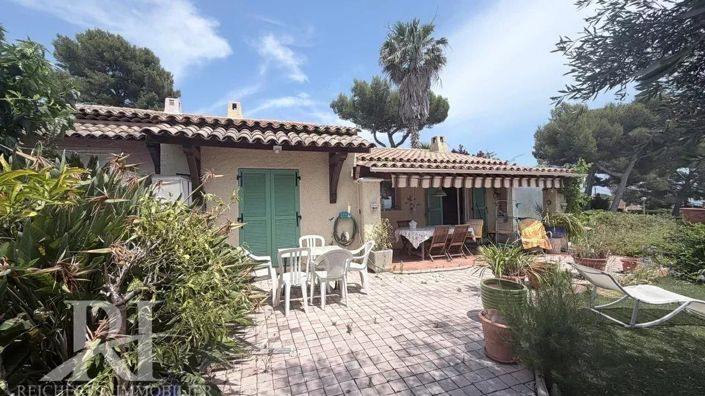 Image No.4-2 Bed House for sale