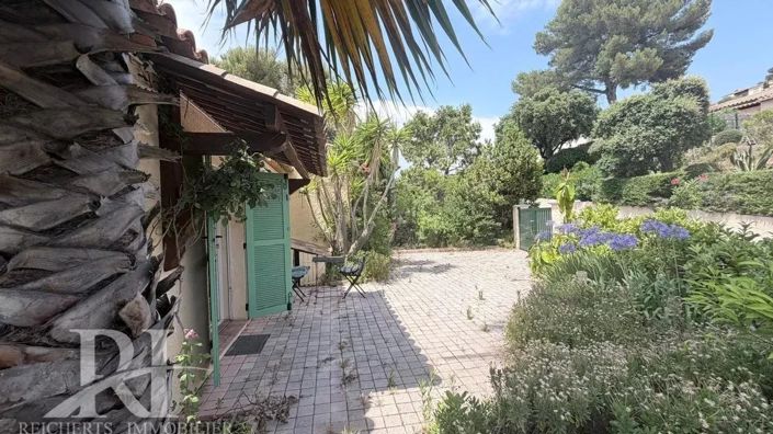 Image No.7-2 Bed House for sale