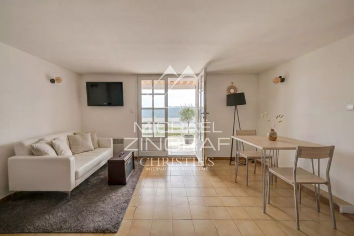 Image No.14-5 Bed House for sale