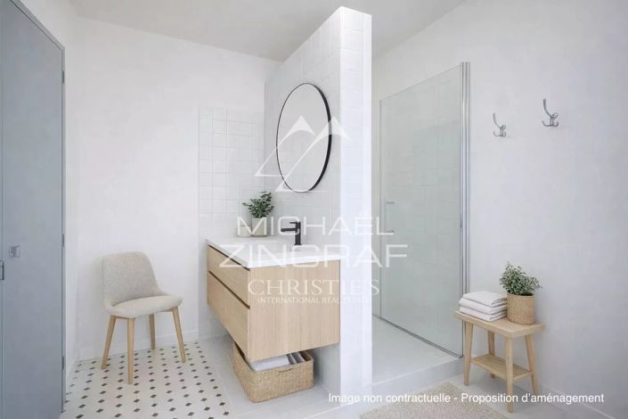 Image No.19-5 Bed House for sale
