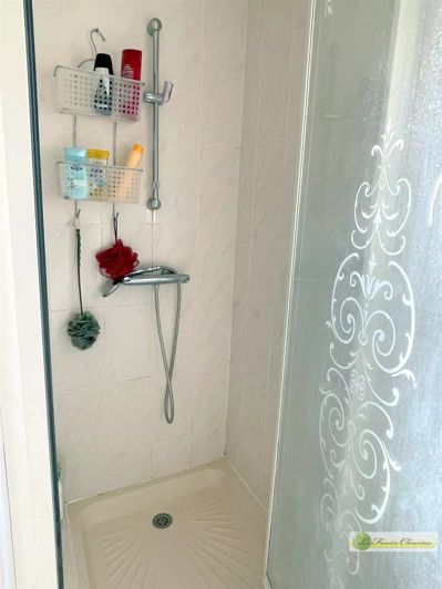 Image No.12-3 Bed House for sale