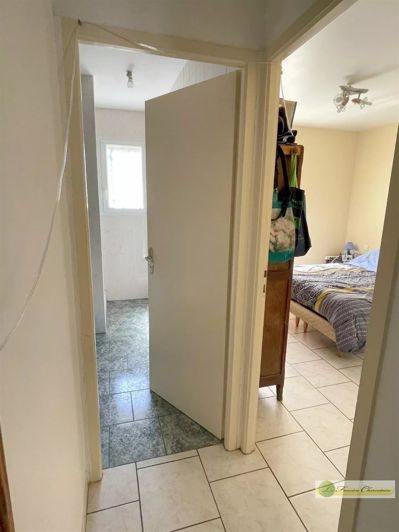 Image No.9-3 Bed House for sale