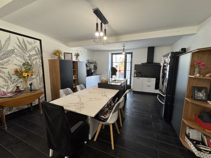 Image No.4-3 Bed House for sale
