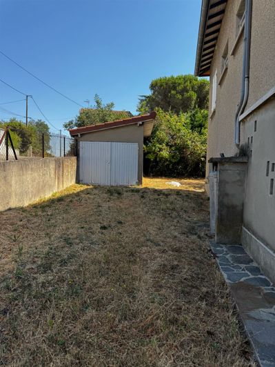 Image No.14-3 Bed House for sale