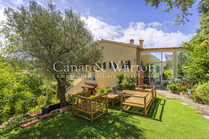 Image No.11-5 Bed House for sale