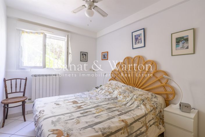 Image No.13-5 Bed House for sale