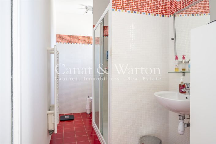 Image No.16-4 Bed House for sale