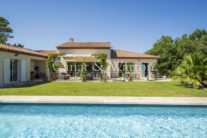 Image No.2-4 Bed House for sale