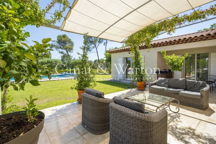 Image No.25-4 Bed House for sale