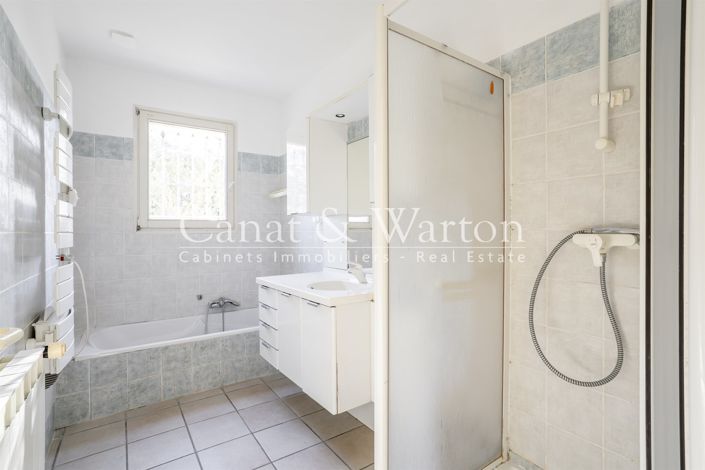 Image No.15-5 Bed House for sale