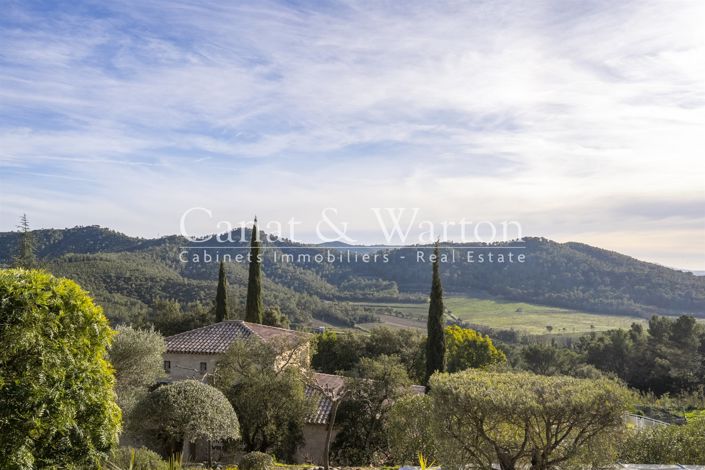 Image No.17-5 Bed House for sale