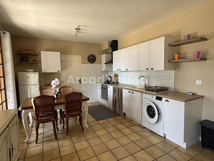 Image No.3-4 Bed House for sale