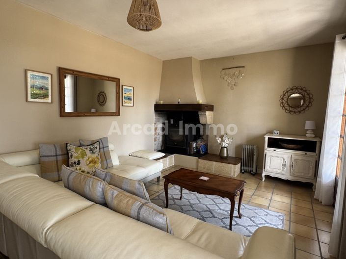 Image No.5-4 Bed House for sale