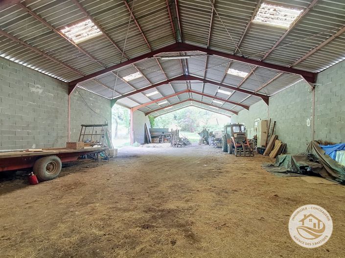 Image No.16-8 Bed House for sale