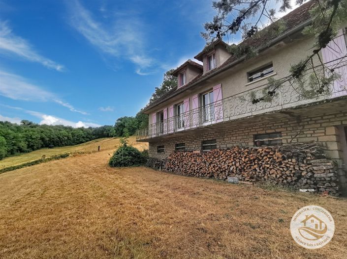 Image No.17-8 Bed House for sale