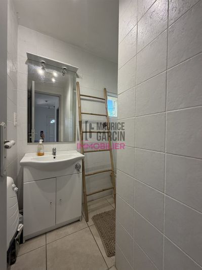 Image No.12-4 Bed House for sale