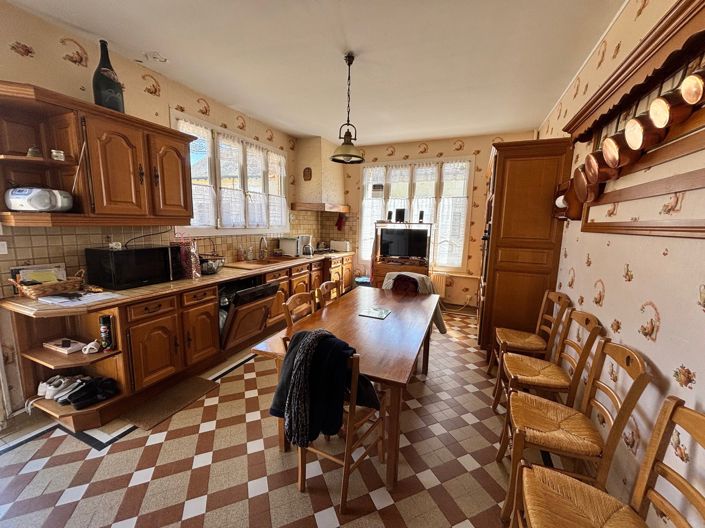 Image No.3-6 Bed House for sale
