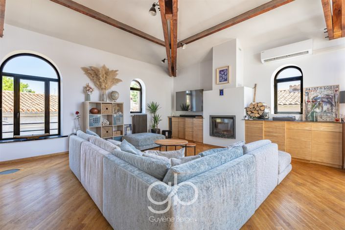 Image No.2-3 Bed House for sale