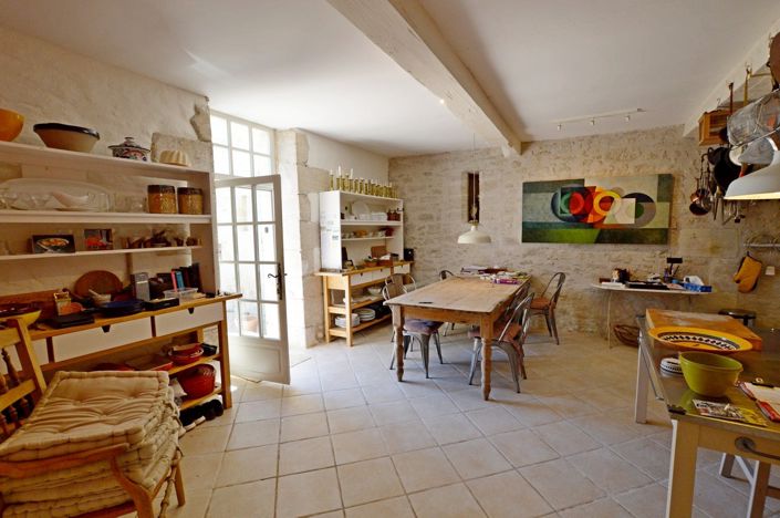 Image No.8-3 Bed House for sale