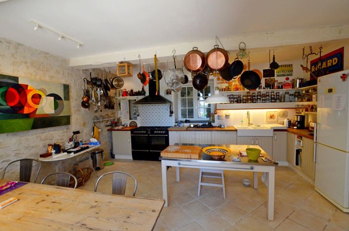Image No.9-3 Bed House for sale