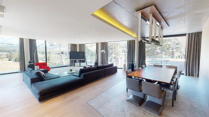 Image No.10-4 Bed House for sale