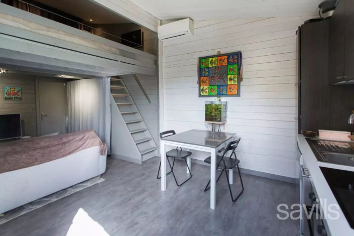 Image No.21-7 Bed House for sale
