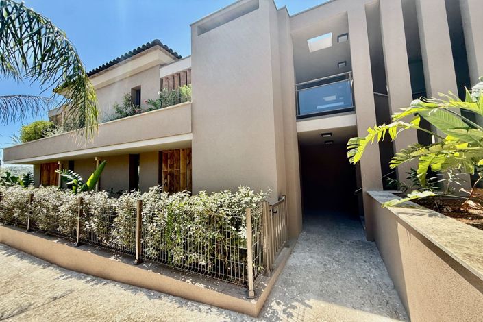 Image No.3-3 Bed Apartment for sale