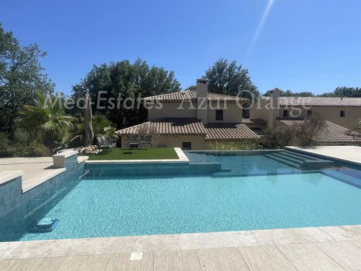 Image No.8-2 Bed House for sale