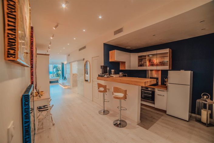 Image No.19-7 Bed House for sale