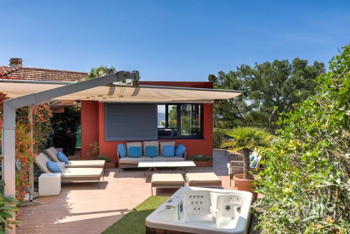 Image No.5-3 Bed House for sale