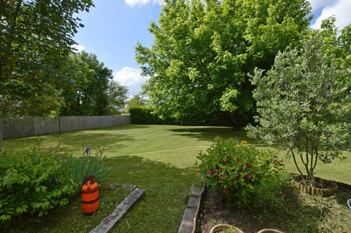 Image No.4-4 Bed House for sale