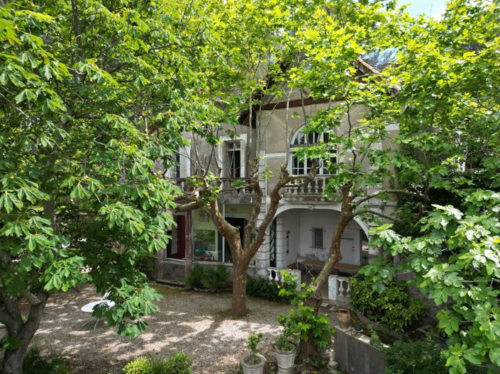 Image No.7-5 Bed House for sale