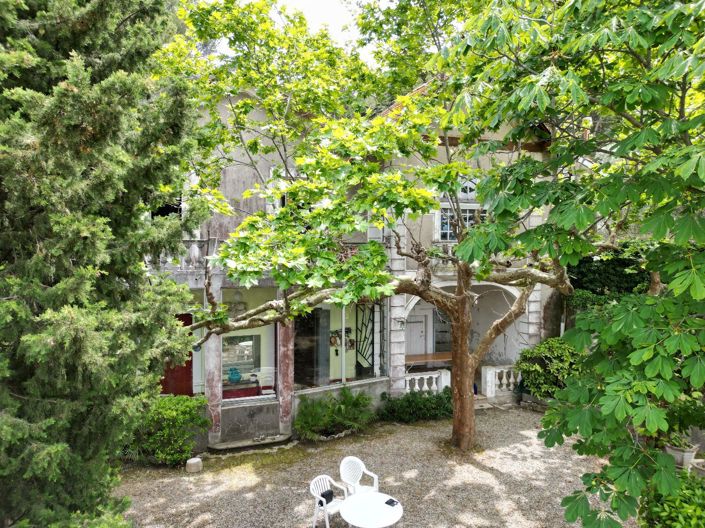 Image No.9-5 Bed House for sale