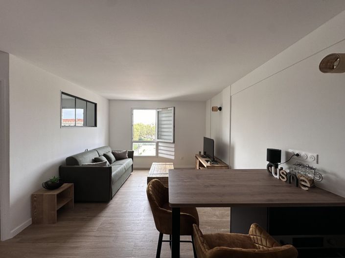 Image No.4-Appartement de 1 chambre à vendre à Sète