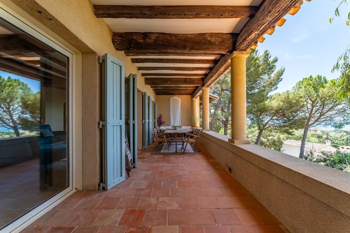 Image No.4-5 Bed House for sale