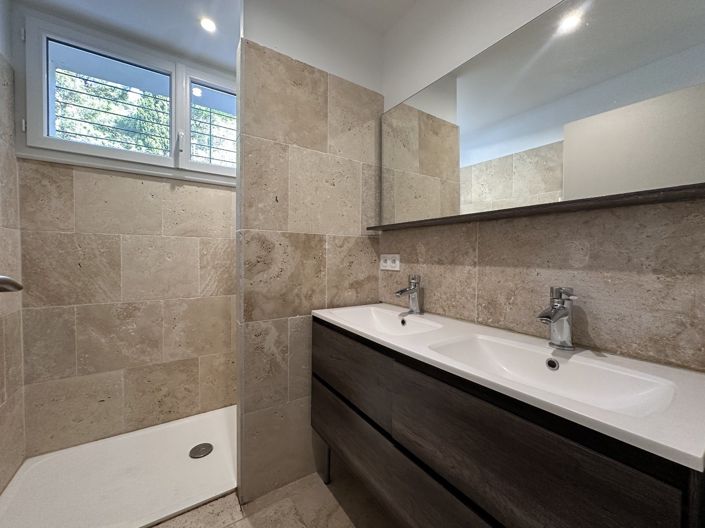 Image No.13-4 Bed House for sale