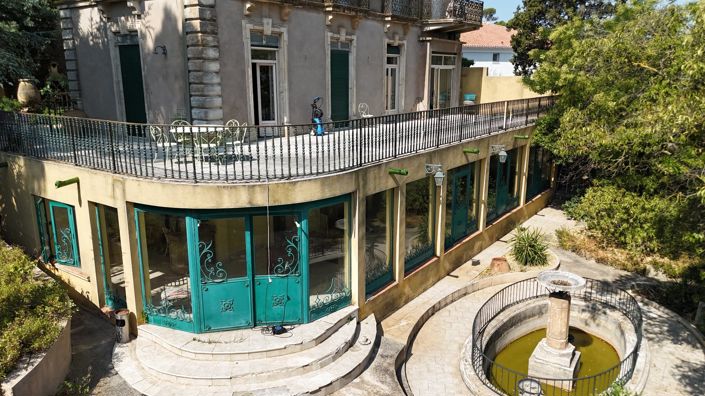 Image No.3-5 Bed House for sale