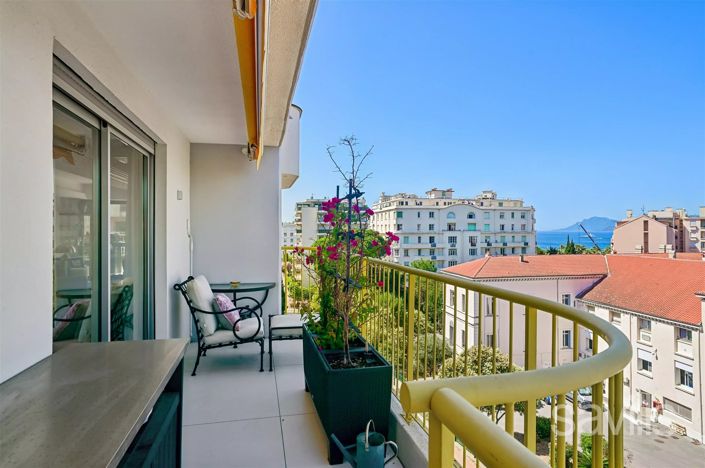 Image No.6-Appartement de 4 chambres à vendre à Cannes