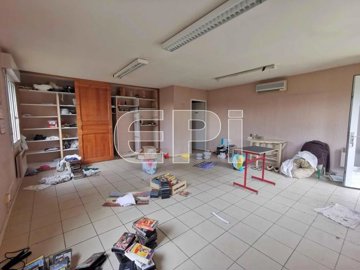 aed8p7jh25ghdzer2