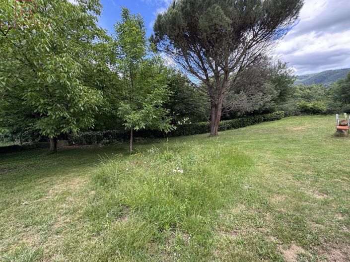Image No.18-3 Bed House for sale